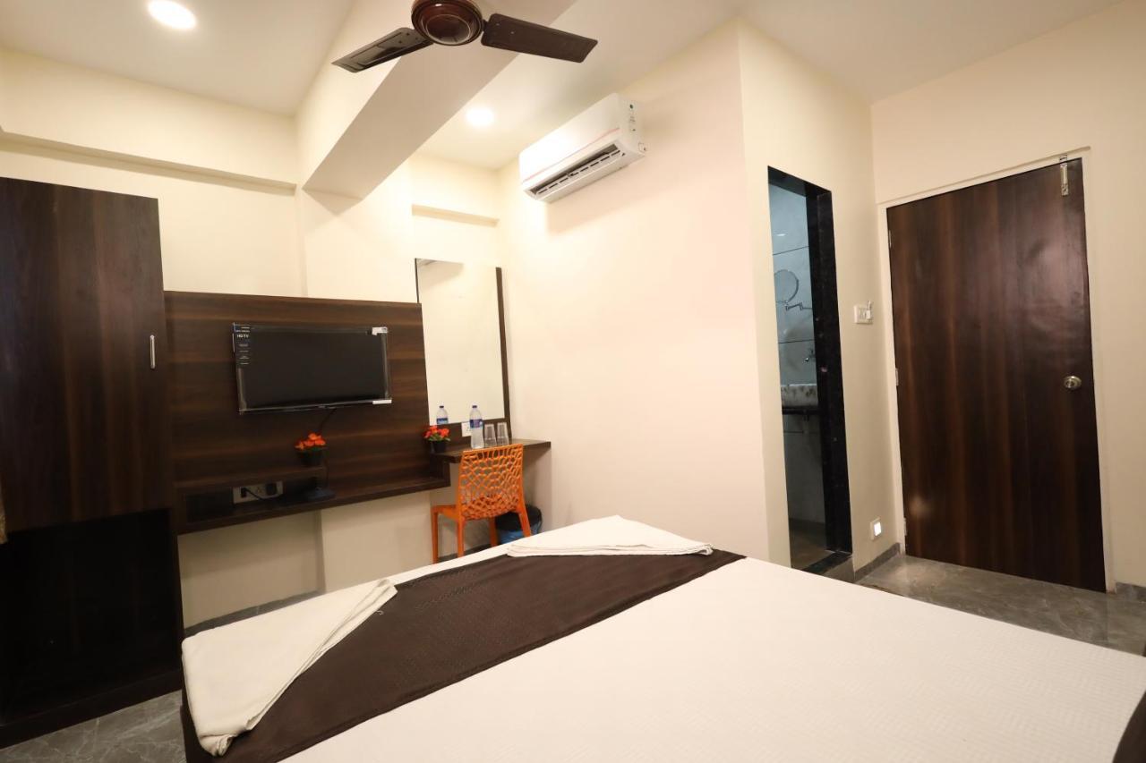 فندق R K Residency Mahape نافي مومباي المظهر الخارجي الصورة