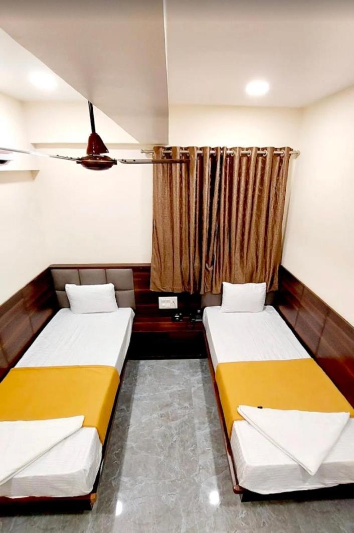 فندق R K Residency Mahape نافي مومباي المظهر الخارجي الصورة